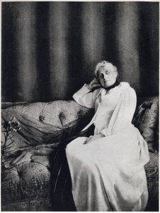 Portrett av Berthe Morisot, ca. 1893 (s/hv-bilde) av Unknown photographer