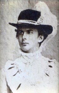 Portrett av Ludwig II av Bayern (1845-1886) med hatt, Anonym . fotograf. Bayersk administrasjon av statlige palasser, hager og innsjøer av Unknown photographer