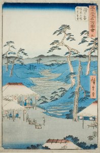 Hodogaya: Fjern utsikt over Kamakura-fjellene fra hvilehuset nær grensetreet (Hodogaya, Kyoboku tateba Kamakura yama enbo), nr. 5 fra serien "Famous Sights of the Fifty-three Stations (Gojusan tsugi meisho zue)," også kjent som Verti av Utagawa Hiroshige