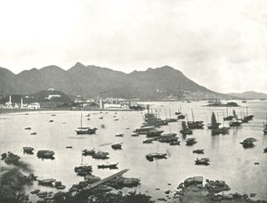 East Point som viser Victoria Hills, Hong Kong, 1895. av W and S Ltd