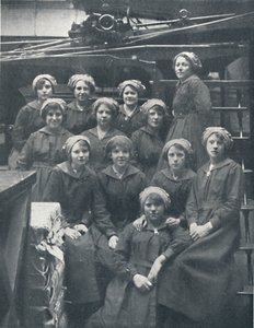 Til guttene kommer hjem, 1917 av Watson and Viney Hazell