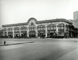 Audubon Ballroom, 165th Street og Broadway, ca. 1910-21 av William Davis Hassler