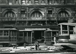 Hotel Astor, ca. 1910-21 av William Davis Hassler