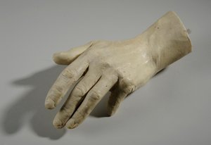 Avstøpning av en hånd av William Hamo Thornycroft