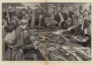 Etter en dags sport, undersøke fangstene i en konkurranse på en London Angling Club