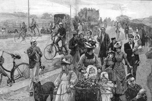 Gatebilde med mange sykler av William Hatherell