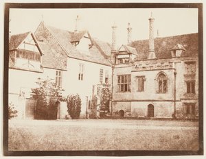 Det sørøstlige hjørnet av den nordlige gårdsplassen, Lacock Abbey av William Henry Fox Talbot