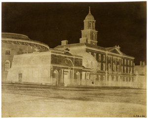The Lying-In Hospital og nye forsamlingsrom med Rotunda, Dublin (Paper Negative-Camera) av William Henry Fox Talbot