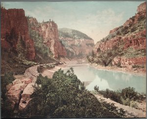 Echo Cliffs, Grand River Canyon, 1890-tallet. av William Henry Jackson