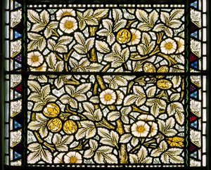 Kirkcaldy Old Kirk, Morris & Co., William Morris, Wild Roses & Hasselnuts, 1886 av William Morris