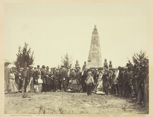Innvielse av monument på Bull Run Battle-field, juni 1865. av William Morris Smith