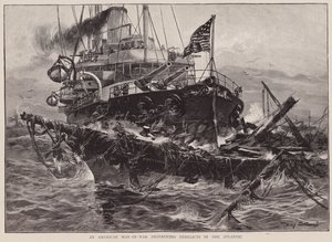 En amerikansk krigsskip som ødelegger forlatte bygninger i Atlanterhavet (lito)