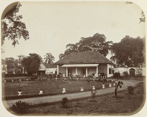 Hus på Koningsplein i Batavia av Woodbury and Page