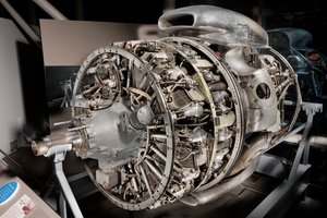 Wright Turbo-Cyclone 18R-3350-TC 972TC18DA2, 2-rads, radialmotor, 1952. av Wright Aeronautical