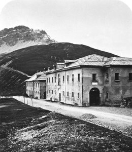 Santa Maria, på Umbrail-fjellovergangen, Tyrol, ca 1900-tallet. av Wurthle and Sons