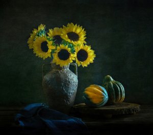  av Yinan F.