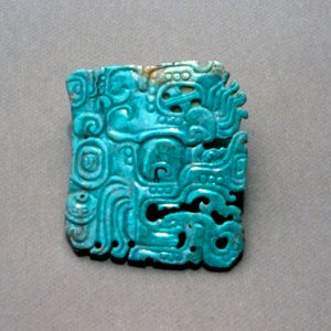 Gravering av Itzamna fra en grav i Topoxte, Peten, Guatemala, klassisk periode, ca. 300-900 e.Kr. (jade) av Hippolyte Lalaise Devéria