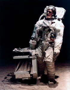 Manned Space Flight, USA, Apollo, General Apollo Laser Ranging Retro-Reflector av Ferdinand Georg Waldmuller