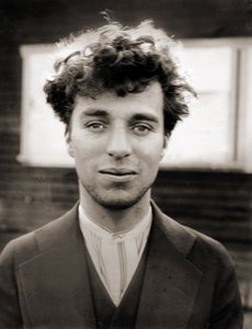 Portrett av Charlie Chaplin på 27 år