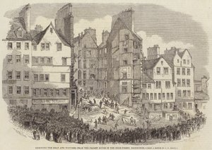 Fjerning av døde og sårede fra Fallen House i High-Street, Edinburgh