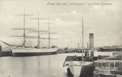 Troon Tug, Arranmore, Troon Harbor (s/hvitt bilde) av (after) English photographer