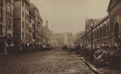 Rue de la Tonnellerie, i Les Halles (s/hvitt bilde) av (after) French Photographer