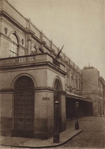 Den gamle operaen i rue Le Peletier (s/hvitt bilde) av (after) French Photographer