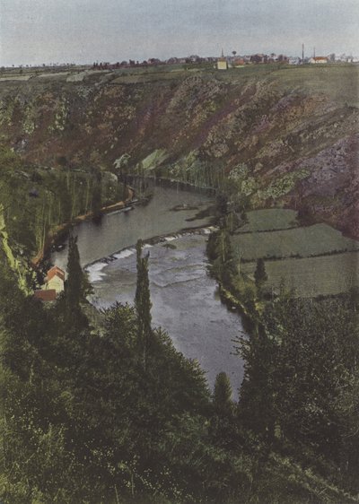 Le Pin pres Gargilesse (farget bilde) av (after) French Photographer