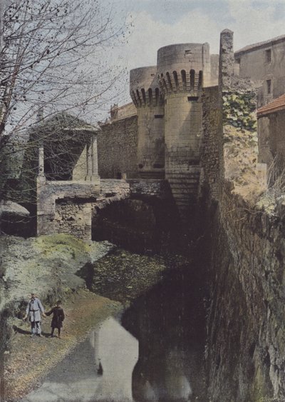 Pernes, Chateau (farget bilde) av (after) French Photographer