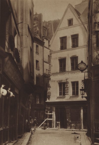 Rue Pirouette og Rue Mondetour (s/hvitt bilde) av (after) French Photographer