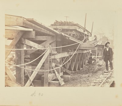  av A.J. Russell