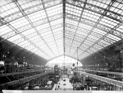 Maskinhall, universell utstilling, Paris, 1889 av Adolphe Giraudon