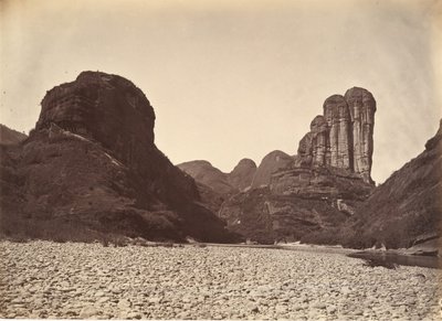 Stablet steinfjell nær Sing Chang, ca. 1869. av Afong Lai