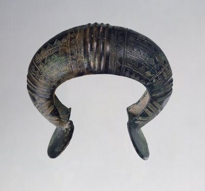 Armbånd, fra Reallon, Hautes-Alpes (bronse) av Age Bronze