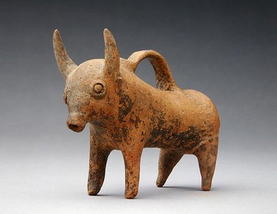 Krukke i form av en okse, ca. 1575-1400 f.Kr. (keramikk) av Age Bronze