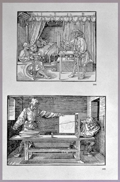 Apparat for å oversette tredimensjonale objekter til todimensjonale tegninger, to scener fra kunstnerens første tekniske bok Introduction in the Art of Measurement with Compass and Ruler, writt av Albrecht Dürer