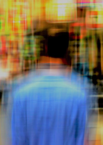 walking mann, 2020, (blandet media) av Alex Caminker