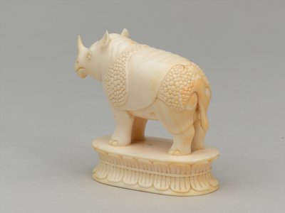 Hvit biskop, sjakkbrikke, India, 1820 ca av Alexandre Josquin