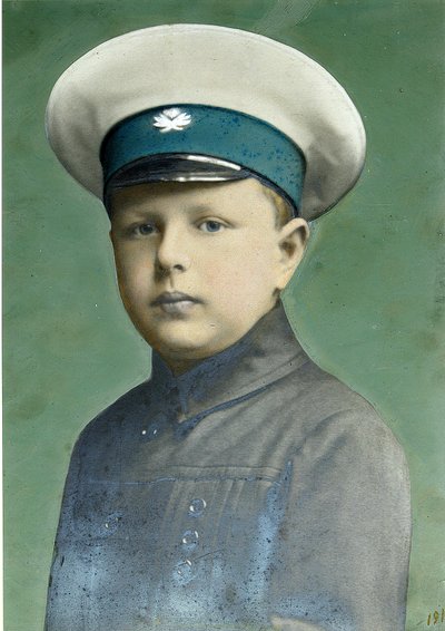 Portrett av Sønnen. Fotografi, Gouache av Alexei Sergeevich Mazurin (1846-etter 1914) av Alexei Sergeevich Mazurin