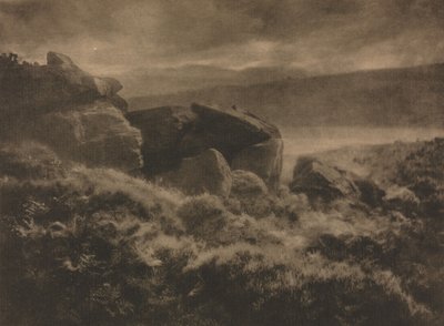 Kameraarbeid: Regn fra åsene, 1905. av Alfred Horsley Hinton
