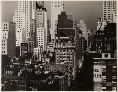 Fra mitt vindu på et amerikansk sted, nord, 193031. av Alfred Stieglitz