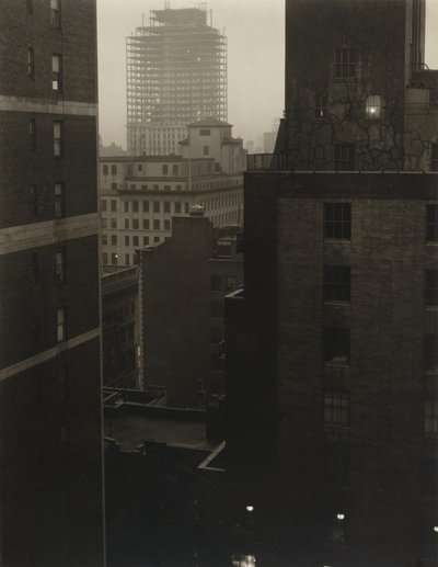 Fra vinduet mitt på An American Place, sørvest av Alfred Stieglitz