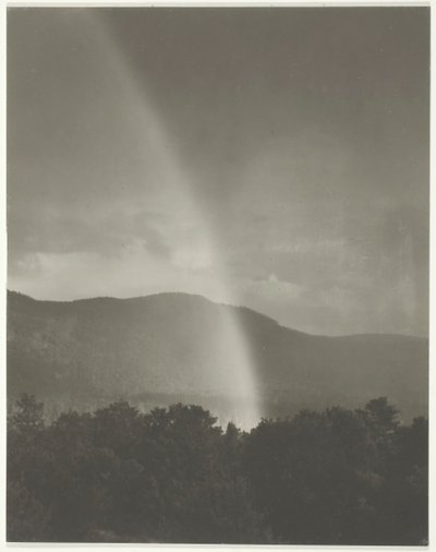Rainbow, 1920. av Alfred Stieglitz