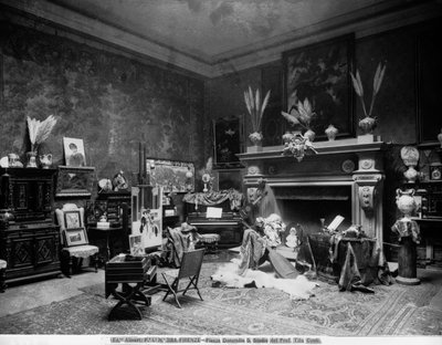 Studio til maleren Tito Conti i Firenze, på Piazza Donatello (s/hv-bilde) av Fratelli Alinari