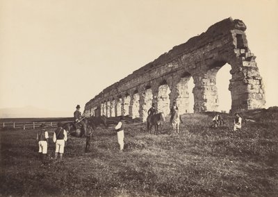 [Menn på hest av romersk akvedukt], 1860-tallet. av Altobelli and Molins.