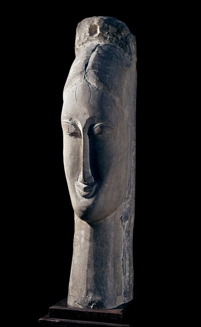 Hodet til en kvinne. Kvinnes hode. Skulptur av Amedeo Modigliani (1884-1920) av Amedeo Modigliani