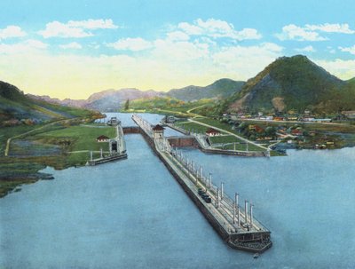 Fugleperspektiv av Pedro Miguel Locks, Panamakanalen (farget bilde) av American Photographer (after)
