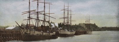 Oregon: Seilskip ved anker i Portland Harbor (bilde) av American Photographer (after)