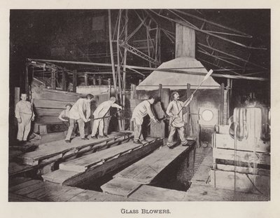 Pittsburgh: Glass Blowers (s/hvitt bilde) av American Photographer (after)