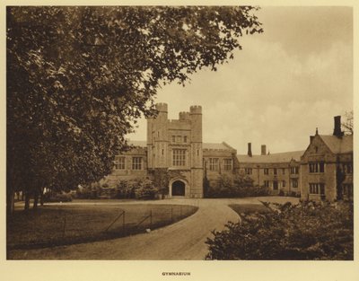 Princeton University: Gymnasium (s/hvitt bilde) av American Photographer (after)